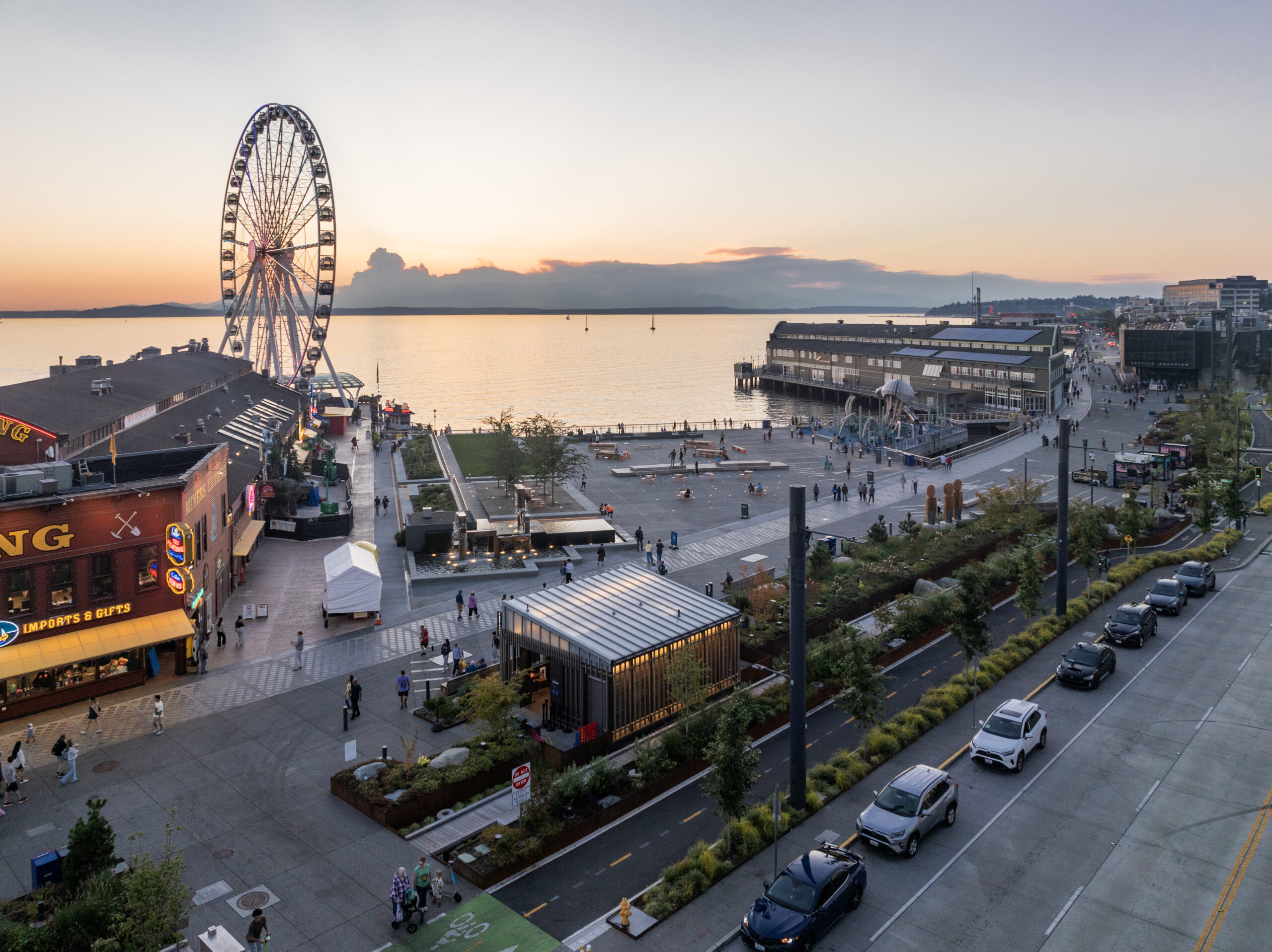02_SeattleWaterfrontPier58 Emily Burns